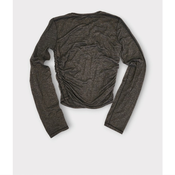 Size 6 - Lululemon Without Pause Long Sleeve Top - Picture 2 of 3